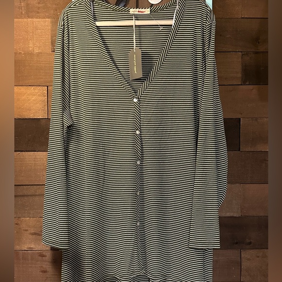 pebble and stone Tops - Pebble and Stone Olive & White Striped Button Down Tunic